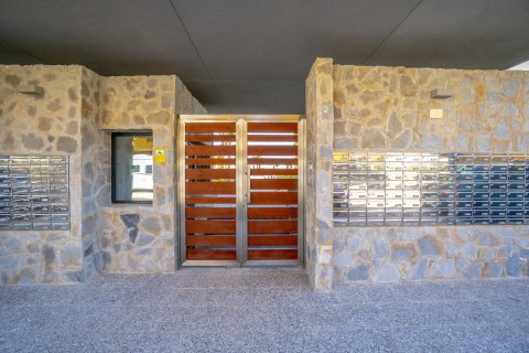 Apartament w Punta Prima, Alicante, Hiszpania 2 sypialnie, 79 mkw. nr 147827 – zdjęcie 27