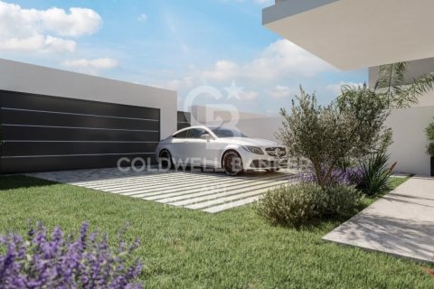 Hus till salu i Benahavis, Malaga, Spanien 3 sovrum, 220 kvm. Nr. 159254 - foto 7