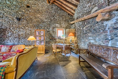 Māja pārdošanā Girona, Spānijā 5 istabas, 454 m2 Nr. 159248 - attēls 7