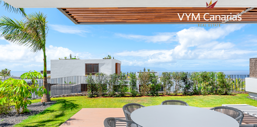 Apartment in Abama, Tenerife, Spain 2 bedrooms, 94 sq.m. No. 81178