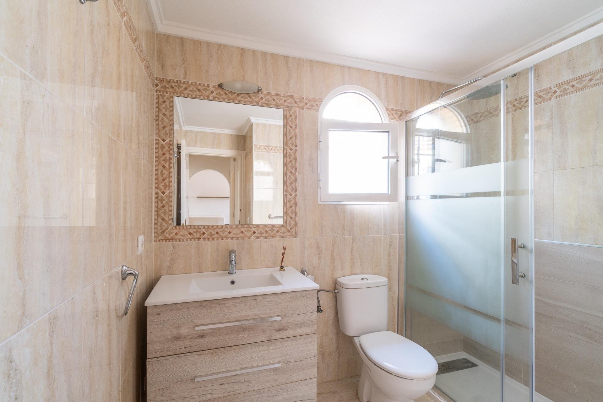 Apartamento en Los Dolses, Alicante, España 2 dormitorios, 58 m2 No. 195419