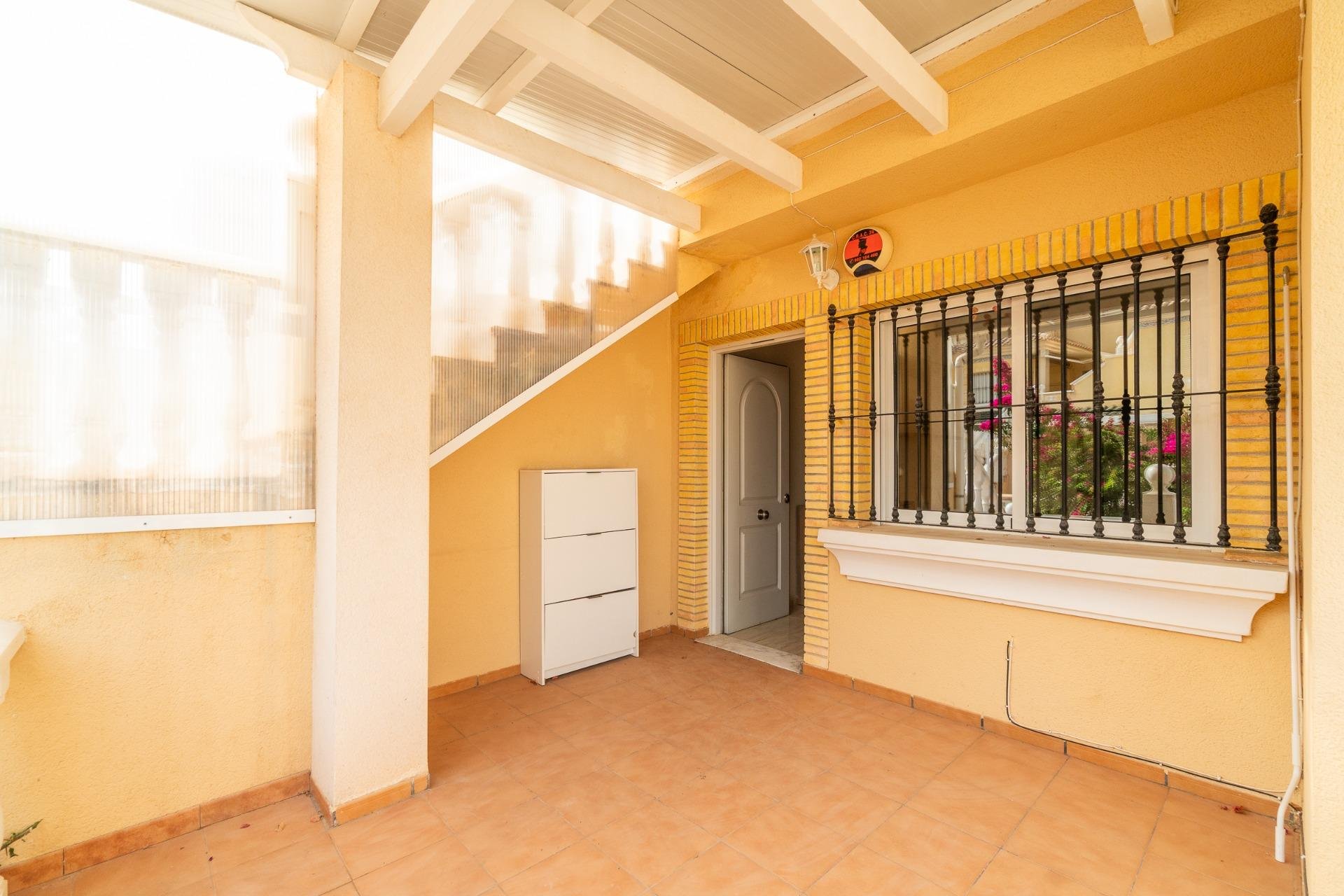Apartamento en Los Dolses, Alicante, España 2 dormitorios, 58 m2 No. 195419
