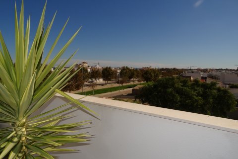 Bungalow à vendre à Pilar de la Horadada, Alicante, Espagne, 3 chambres, 79 m2 No. 195423 - photo 13