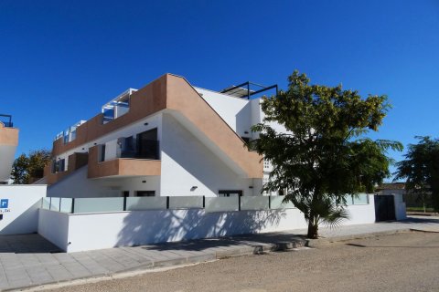 Bungalow à vendre à Pilar de la Horadada, Alicante, Espagne, 3 chambres, 79 m2 No. 195423 - photo 4