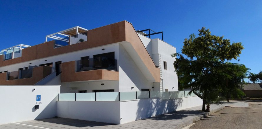 Bungalow à Pilar de la Horadada, Alicante, Espagne 3 chambres, 79 m2 No. 195423