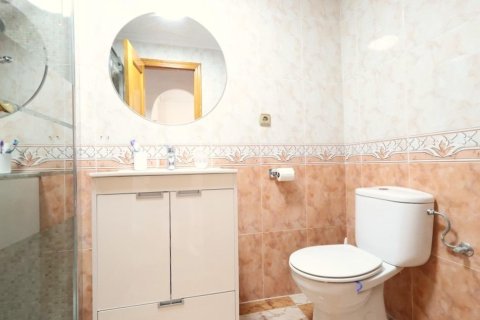 Apartment à vendre à Alicante, Espagne, 2 chambres, 74 m2 No. 195424 - photo 8