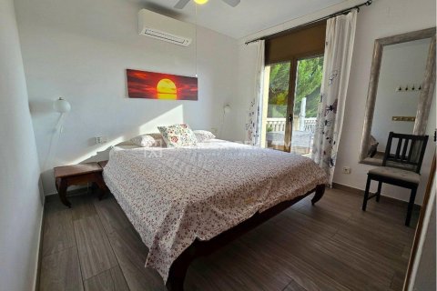 Talo myytävänä Lloret de Mar, Girona, Espanja, 9 makuuhuonetta, 1660 m2 No. 191825 - kuva 29