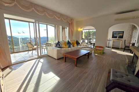 Talo myytävänä Lloret de Mar, Girona, Espanja, 9 makuuhuonetta, 1660 m2 No. 191825 - kuva 15