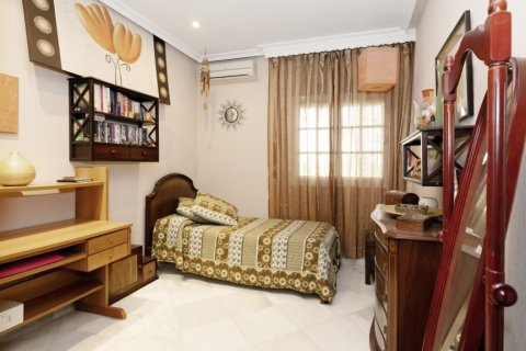 Villa in vendita Chiclana de la Frontera, Cadiz, Spagna 4 camere da letto, 262 mq. N° 107684 - foto 18