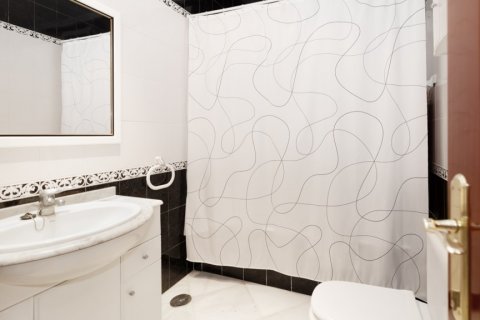 Villa in vendita Chiclana de la Frontera, Cadiz, Spagna 4 camere da letto, 262 mq. N° 107684 - foto 13
