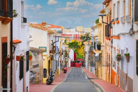 Tontti myytävänä Denia, Alicante, Espanja , 3294 m2 No. 157864 - kuva 3