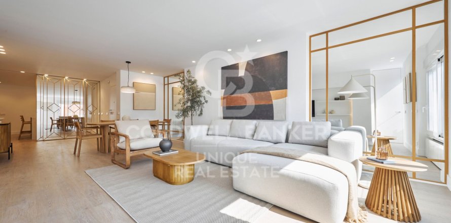 Apartment in Madrid, Spain 4 bedrooms, 276 sq.m. No. 159878