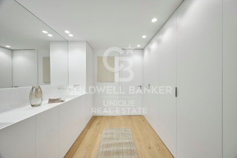 Apartamento en venta en Madrid, España 4 dormitorios, 276 m2 No. 159878 - foto 18