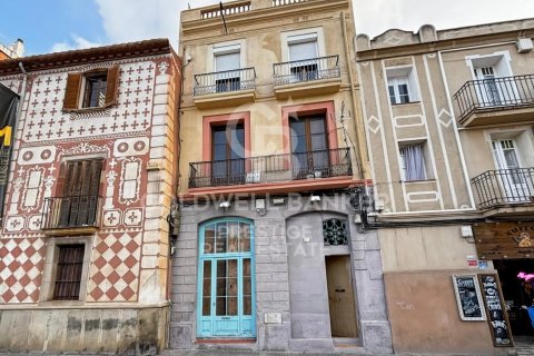 House for sale in Molins de Rei, Barcelona, Spain 5 bedrooms, 284 sq.m. No. 159879 - photo 1