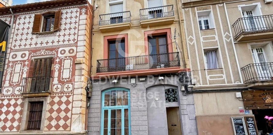 House in Molins de Rei, Barcelona, Spain 5 bedrooms, 284 sq.m. No. 159879