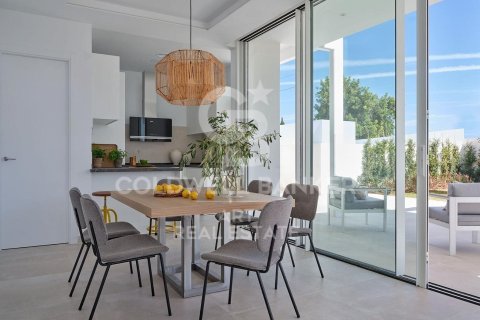 Villa à vendre à Marbella, Malaga, Espagne, 3 chambres, 584 m2 No. 159883 - photo 9