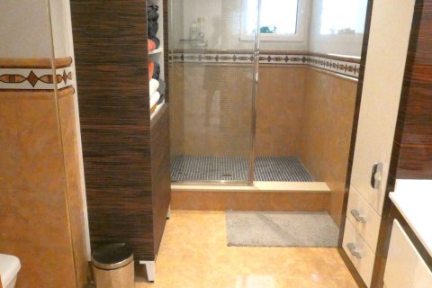 Wohnung zum Verkauf in Torrevieja, Alicante, Spanien 3 Schlafzimmer, 110 m2 Nr. 189226 - Foto 23