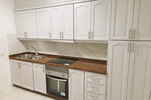 Apartamento en venta en Torrevieja, Alicante, España 3 dormitorios, 95 m2 No. 189229 - foto 4