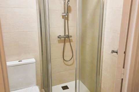 Apartamento en venta en Torrevieja, Alicante, España 3 dormitorios, 95 m2 No. 189229 - foto 15