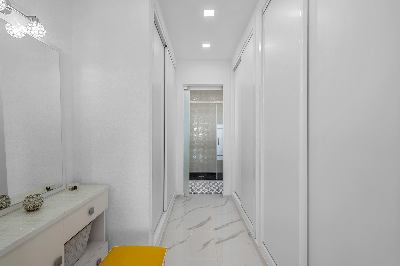 Villa à Almoradi, Alicante, Espagne 5 chambres, 375 m2 No. 138530