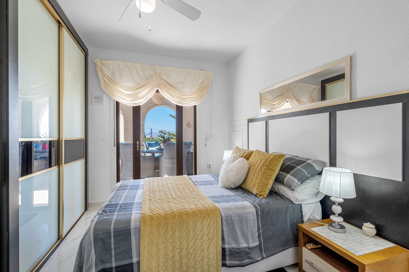 Villa à Almoradi, Alicante, Espagne 5 chambres, 375 m2 No. 138530