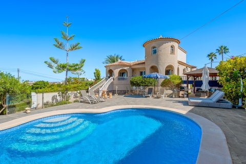 Villa Almoradi, Alicante, Spānijā 5 istabas, 375 m2 Nr. 138530