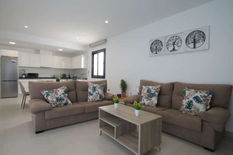 Villa en venta Pilar de la Horadada, Alicante, España 3 dormitorios, 81 m2 No. 138525 - foto 10