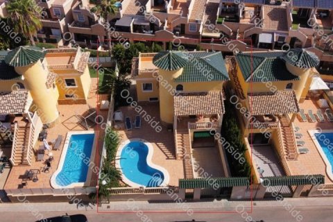Villa en venta Alicante, España 3 dormitorios, 195 m2 No. 138524 - foto 1
