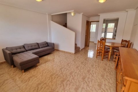 Villa en venta Alicante, España 3 dormitorios, 90 m2 No. 138527 - foto 2