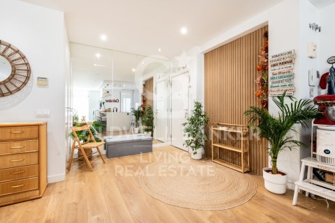 Apartamento en venta en Madrid, España 3 dormitorios, 138 m2 No. 156798 - foto 6