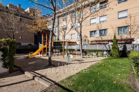 Apartamento en venta en Madrid, España 3 dormitorios, 138 m2 No. 156798 - foto 29