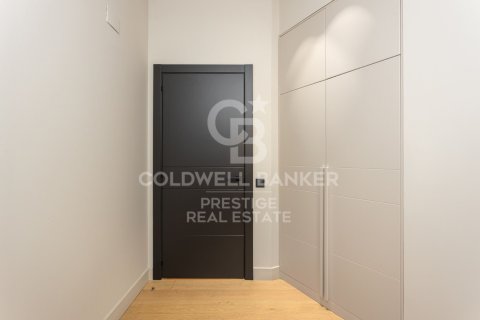 Huoneisto myytävänä Barcelona, Espanja, 4 makuuhuonetta, 199 m2 No. 156797 - kuva 29