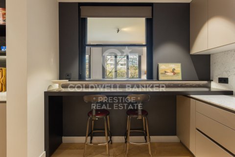 Huoneisto myytävänä Barcelona, Espanja, 4 makuuhuonetta, 199 m2 No. 156797 - kuva 10