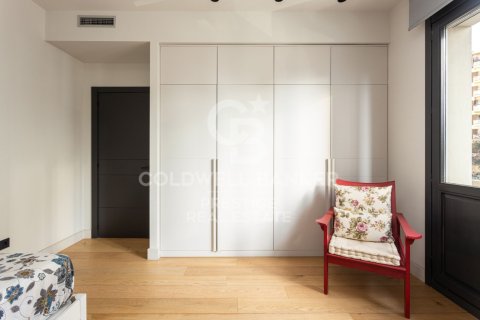 Huoneisto myytävänä Barcelona, Espanja, 4 makuuhuonetta, 199 m2 No. 156797 - kuva 27