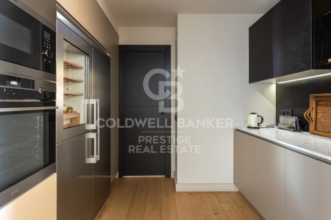 Huoneisto myytävänä Barcelona, Espanja, 4 makuuhuonetta, 199 m2 No. 156797 - kuva 11