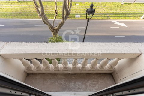 Huoneisto myytävänä Barcelona, Espanja, 4 makuuhuonetta, 199 m2 No. 156797 - kuva 26