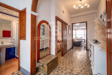 House for sale in Oliva, Valencia, Spain 5 bedrooms, 506 sq.m. No. 156795 - photo 23