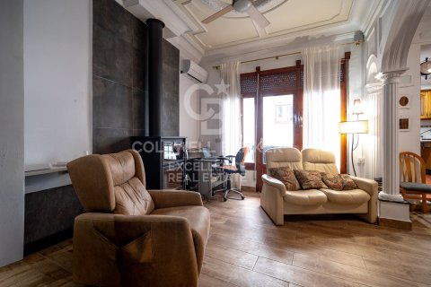 House for sale in Oliva, Valencia, Spain 5 bedrooms, 506 sq.m. No. 156795 - photo 7