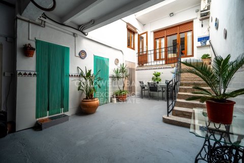Продажа дома в Олива, Валенсия, Испания 8 спален, 506м2 №156795 - фото 16