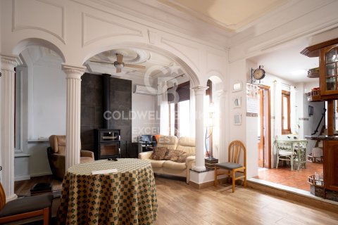 House for sale in Oliva, Valencia, Spain 5 bedrooms, 506 sq.m. No. 156795 - photo 5