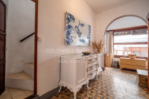 House for sale in Oliva, Valencia, Spain 5 bedrooms, 506 sq.m. No. 156795 - photo 24