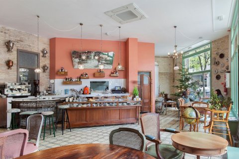 Commercial property for sale L'Eixample, Barcelona, Spain 160 sq.m. No. 138822 - photo 1