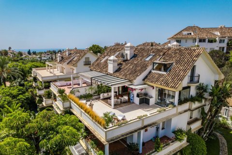 Kattohuoneisto myytävänä Marbella, Malaga, Espanja, 3 makuuhuonetta, 276 m2 No. 138821 - kuva 1