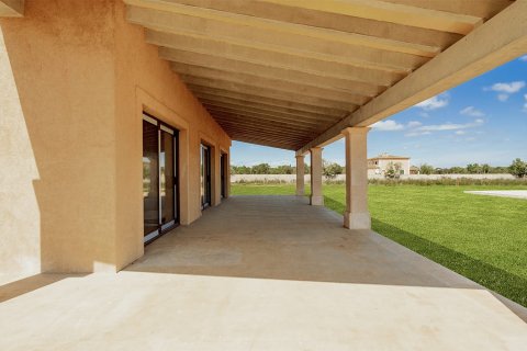 Villa en venta en Santanyi, Mallorca, España 4 dormitorios, 454 m2 No. 147981 - foto 13