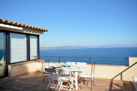 Talo myytävänä Begur, Girona, Espanja, 4 makuuhuonetta,  No. 141196 - kuva 8