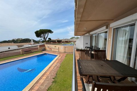 Huoneisto myytävänä Sant Feliu de Guixols, Girona, Espanja, 2 makuuhuonetta, No. 141193 - kuva 25