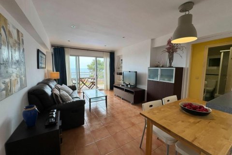 Huoneisto myytävänä Sant Feliu de Guixols, Girona, Espanja, 2 makuuhuonetta, No. 141193 - kuva 3