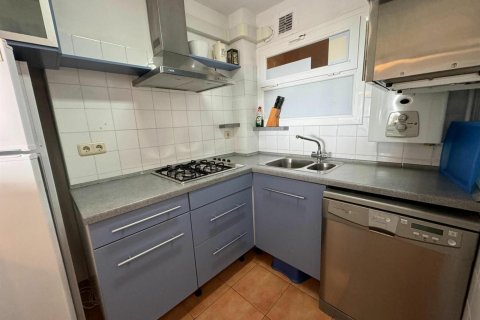 Huoneisto myytävänä Sant Feliu de Guixols, Girona, Espanja, 2 makuuhuonetta, No. 141193 - kuva 5