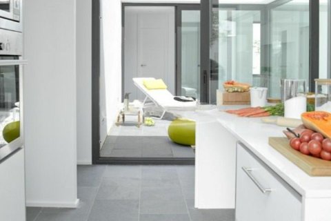 Сasa en venta en Platja D'aro, Gerona, España 4 dormitorios, No. 141198 - foto 11