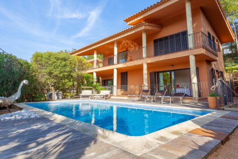 Dom w Tamariu, Girona, Hiszpania 5 sypialni, nr 141197 – zdjęcie 1